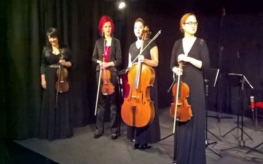 Ostrów Mazowiecka - W teatrze Scena Kotłownia wystąpił kwartet smyczkowy z Warsz