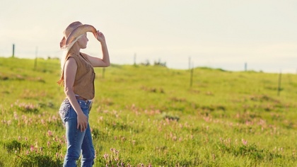 Ostrów Mazowiecka - Pracujemy coraz więcej, głównie w nadziei na podwyżkę i awan