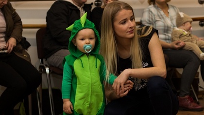 Ostrów Mazowiecka - Tańce, zabawy, konkursy i słodkie poczęstunki, to wszystko c
