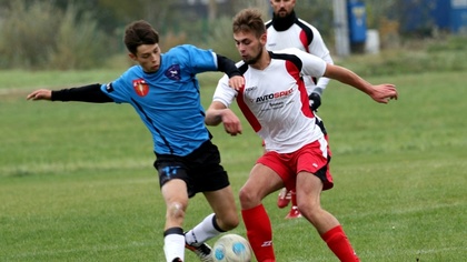 Ostrów Mazowiecka - Przed nami kolejny ciekawy i emocjonujący weekend na boiskac