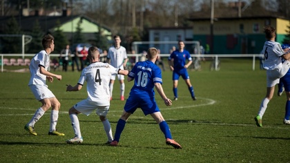 Ostrów Mazowiecka - W spotkaniu dziewiątej kolejki rozgrywek A klasy w grupie Si