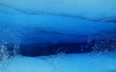 Ostrów Mazowiecka - Ostrowska policja apeluje, aby nie wchodzić na zamarznięte z