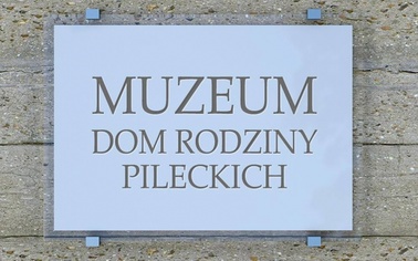 Ostrów Mazowiecka - Muzeum - dom rodziny Pileckich w Ostrowi Mazowieckiej szuka 