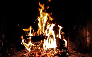 Ostrów Mazowiecka - Bardzo wiele osób decyduje się na zakup kominka. Jakkolwiek 