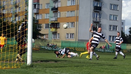 Ostrów Mazowiecka - Piłkarze Ostrovii Ostrów Mazowiecka w spotkaniu 35. kolejki 