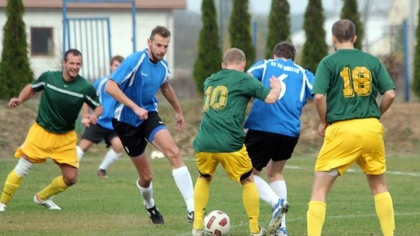 Ostrów Mazowiecka - Piłkarze Ostrovii Ostrów Mazowiecka w spotkaniu inaugurujący