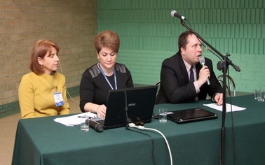 Ostrów Mazowiecka - Na spotkanie dotyczące reformy edukacji, które zorganizowało