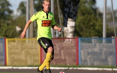 Ostrów Mazowiecka - Drugie w rundzie wiosennej spotkania o mistrzostwo IV ligi m