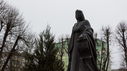 Ostrów Mazowiecka - W środę padać nie powinno i czasami będzie wyglądać słońce. 