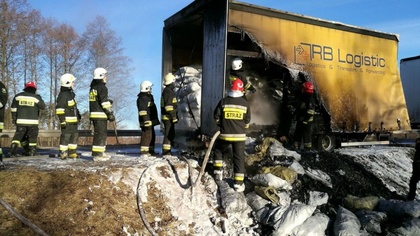 Ostrów Mazowiecka - Trzy jednostki strażackie gasiły pożar, do którego doszło na