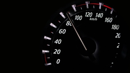 Ostrów Mazowiecka - Jazda z nadmierną prędkością jest jedną z głównych przyczyn 