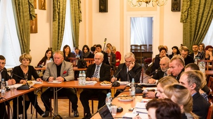 Ostrów Mazowiecka - Po parlamentarzystach i burmistrzu miasta, sprawdziliśmy ośw