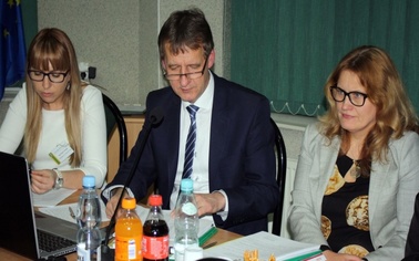 Ostrów Mazowiecka - Na ostatnich tegorocznych obradach radni gminy Ostrów Mazowi