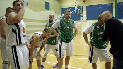 Ostrów Mazowiecka - Kolejnej porażki w rozgrywkach II ligi doznali koszykarze So