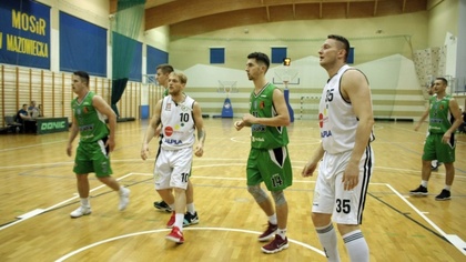 Ostrów Mazowiecka - Koszykarze Sokoła Ostrów Mazowiecka w wyjazdowym spotkaniu 1