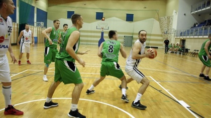 Ostrów Mazowiecka - Koszykarze Sokoła Ostrów Mazowiecka w kolejnym spotkaniu o m