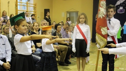 Ostrów Mazowiecka - Wszystkie dzieci, po miesiącu pobytu w szkole