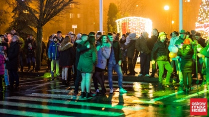 Ostrów Mazowiecka - Jak co roku mieszkańcy Ostrowi Mazowieckiej tłumnie zebrali 