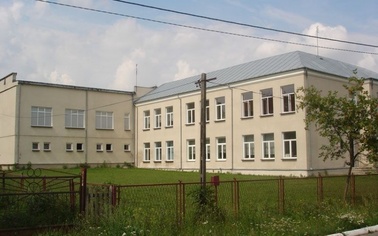 Ostrów Mazowiecka - Szkoła Podstawowa w Andrzejewie jest obiektem wymagającym re