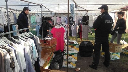 Ostrów Mazowiecka - Ostrowscy policjanci wspólnie z pracownikami skarbówki prowa