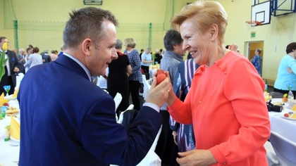 Ostrów Mazowiecka - Na świątecznym spotkaniu Uniwersytetu Trzeciego Wieku spotka