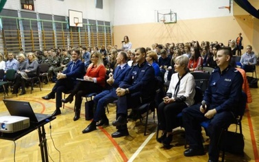 Ostrów Mazowiecka - W czwartek 8 grudnia w Zespole Szkół nr 1 w Ostrowi Mazowiec