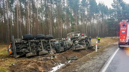 Ostrów Mazowiecka - Do bardzo poważnie wyglądającego wypadku doszło po godz. 14.