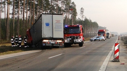 Ostrów Mazowiecka - Po raz kolejny doszło do groźnego zderzenia pojazdów na remo
