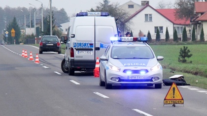 Ostrów Mazowiecka - Do wypadku z udziałem samochodu osobowego i pieszego doszło 
