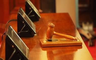 Ostrów Mazowiecka - Sąd Okręgowy w Ostrołęce zajmie się sprawą trzech mężczyzn o