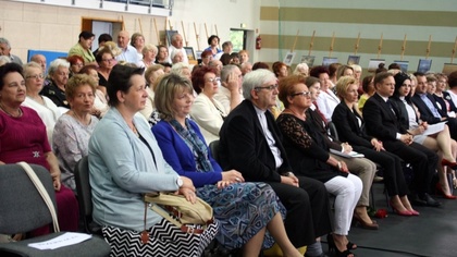 Ostrów Mazowiecka - Tegoroczna inauguracja roku akademickiego Uniwersytetu Trzec