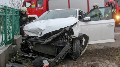 Ostrów Mazowiecka - Do zderzenia dwóch auto doszło na trasie DW 627 w miejscowoś