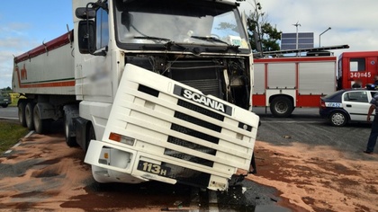 Ostrów Mazowiecka - Do kolejnego zdarzenia drogowego doszło na drodze krajowej n