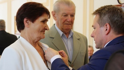Ostrów Mazowiecka - Sześćdziesiąt par małżeńskich świętowało niezwykły jubileusz
